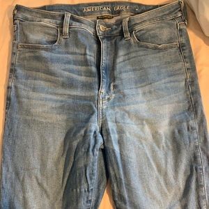 American Eagle light wash jeans